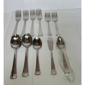 Oneida Distinction (Stainless, no wings, glossy) set of 11 pieces